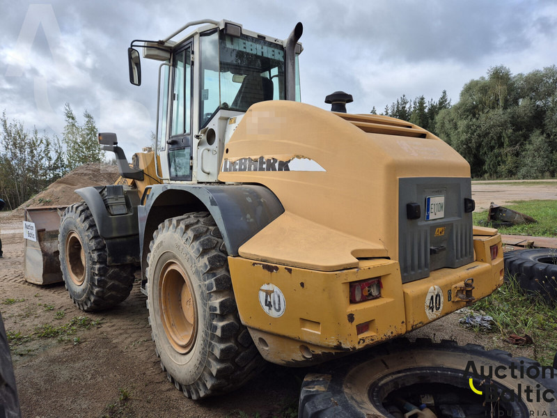 Liebherr L 538 - Ελαστιχοφόρος φορτωτής: φωτογραφία 4 Liebherr L 538 - Ελαστιχοφόρος φορτωτής: φωτογραφία 4