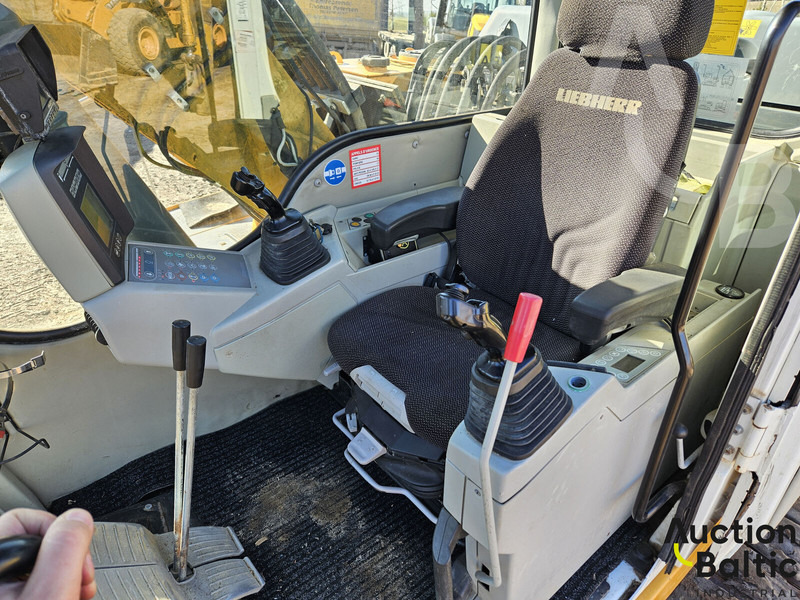 Liebherr R 900 C Litronic - Ερπυστριοφόρος εκσκαφέας: φωτογραφία 5 Liebherr R 900 C Litronic - Ερπυστριοφόρος εκσκαφέας: φωτογραφία 5