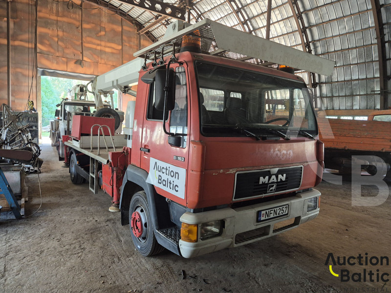 MAN 8.163 - Φορτηγό με εναέρια πλατφόρμα: φωτογραφία 2 MAN 8.163 - Φορτηγό με εναέρια πλατφόρμα: φωτογραφία 2