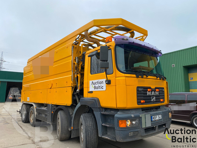 MAN T46 - Όχημα εκκένωσης βόθρων: φωτογραφία 1 MAN T46 - Όχημα εκκένωσης βόθρων: φωτογραφία 1