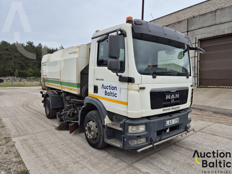 MAN TGM15.250 4X2 BL - Σάρωθρο δρόμων: φωτογραφία 2 MAN TGM15.250 4X2 BL - Σάρωθρο δρόμων: φωτογραφία 2