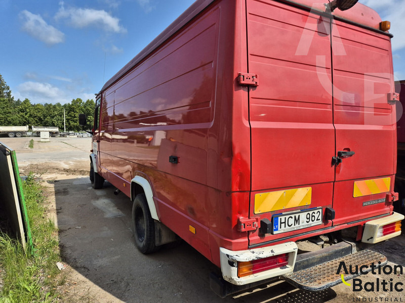 Mercedes-Benz 711 D - Μικρό βαν: φωτογραφία 4 Mercedes-Benz 711 D - Μικρό βαν: φωτογραφία 4