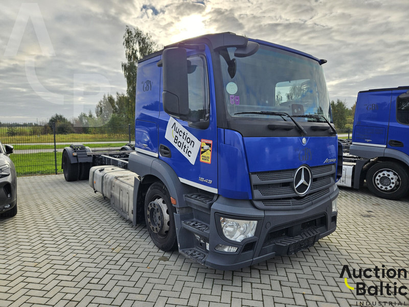 Mercedes-Benz Actros 1843 - Φορτηγό σασί: φωτογραφία 1 Mercedes-Benz Actros 1843 - Φορτηγό σασί: φωτογραφία 1