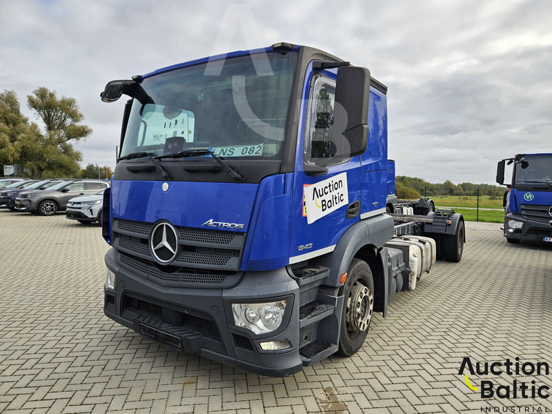 Mercedes-Benz Actros 1843 - Φορτηγό σασί: φωτογραφία 2 Mercedes-Benz Actros 1843 - Φορτηγό σασί: φωτογραφία 2