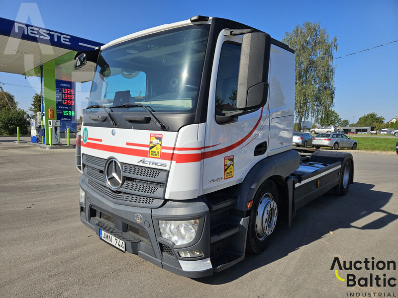 Mercedes-Benz Actros - Τράκτορας: φωτογραφία 1 Mercedes-Benz Actros - Τράκτορας: φωτογραφία 1