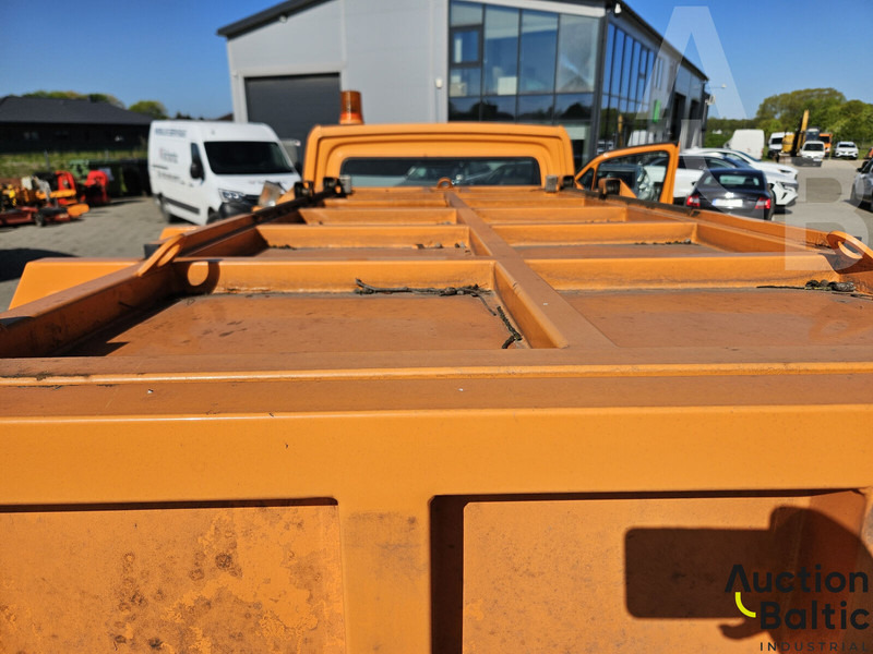 Απορριμματοφόρο Mercedes-Benz Sprinter: φωτογραφία 20 Απορριμματοφόρο Mercedes-Benz Sprinter: φωτογραφία 20