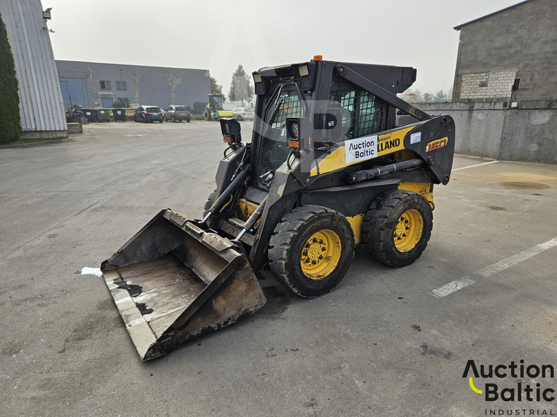 New Holland LS 160 - Φορτωτής πλάγιας ολίσθησης: φωτογραφία 5 New Holland LS 160 - Φορτωτής πλάγιας ολίσθησης: φωτογραφία 5