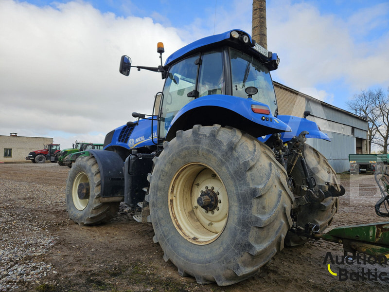 New Holland T 8.390 - Τρακτέρ: φωτογραφία 3 New Holland T 8.390 - Τρακτέρ: φωτογραφία 3