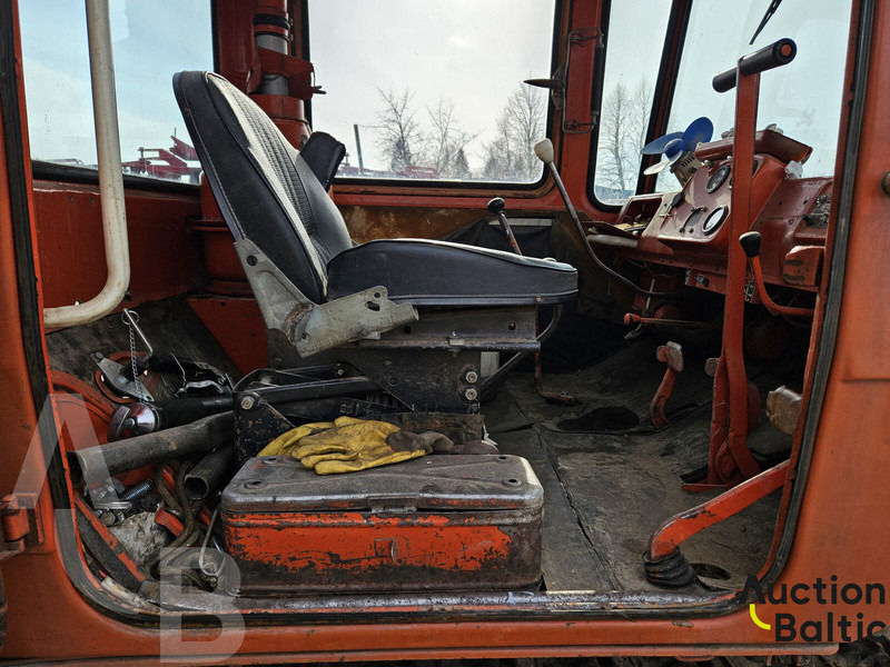 Onbekend DT-75 - Μπουλντόζα: φωτογραφία 5 Onbekend DT-75 - Μπουλντόζα: φωτογραφία 5