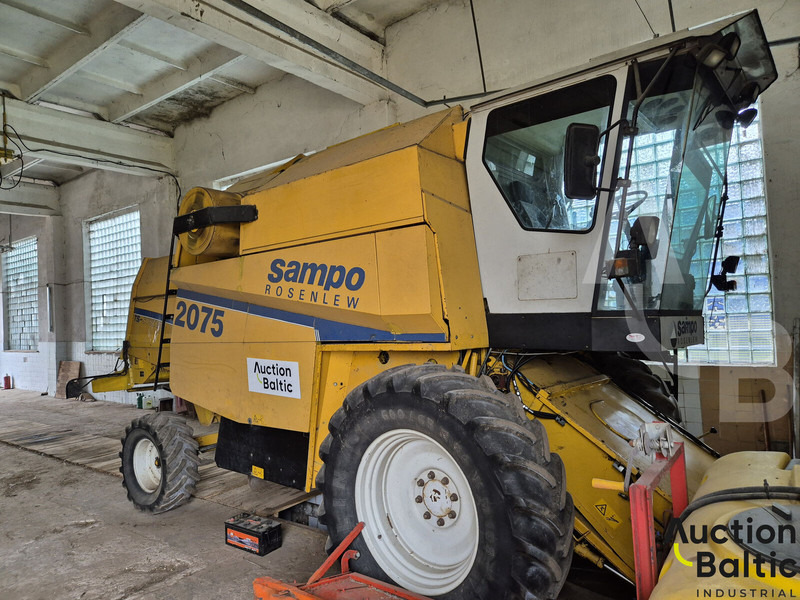 Sampo-Rosenlew SR 2075 TS - Θεριζοαλωνιστική μηχανή: φωτογραφία 1 Sampo-Rosenlew SR 2075 TS - Θεριζοαλωνιστική μηχανή: φωτογραφία 1