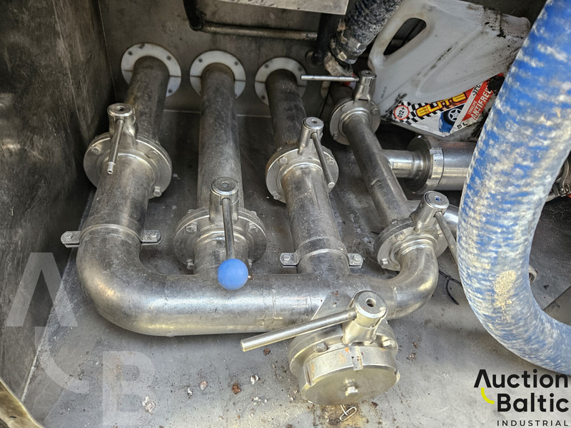 Φορτηγό βυτιοφόρο για τη μεταφορά γάλακτος Scania P 230: φωτογραφία 18