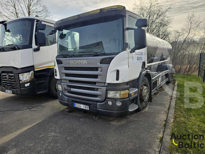 Scania P 230 - Φορτηγό βυτιοφόρο: φωτογραφία 1 Scania P 230 - Φορτηγό βυτιοφόρο: φωτογραφία 1