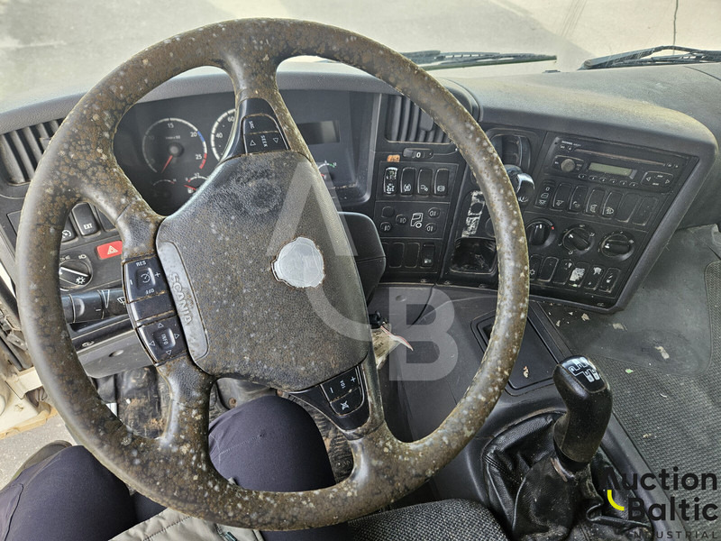 Φορτηγό βυτιοφόρο για τη μεταφορά γάλακτος Scania P 230: φωτογραφία 8