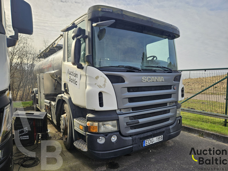 Scania P 230 - Φορτηγό βυτιοφόρο: φωτογραφία 2 Scania P 230 - Φορτηγό βυτιοφόρο: φωτογραφία 2