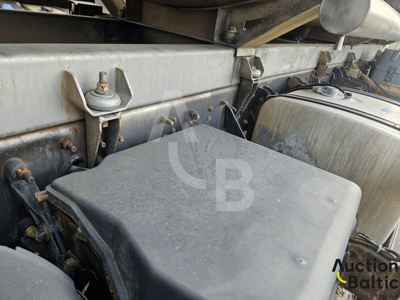 Φορτηγό βυτιοφόρο για τη μεταφορά γάλακτος Scania P 230: φωτογραφία 20