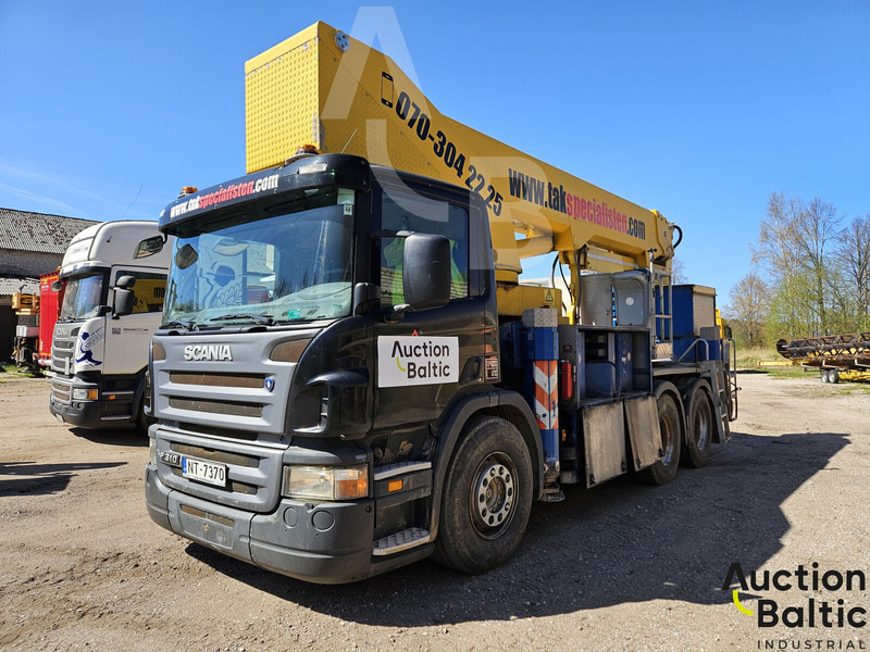 Scania P 310 - Φορτηγό με εναέρια πλατφόρμα: φωτογραφία 1 Scania P 310 - Φορτηγό με εναέρια πλατφόρμα: φωτογραφία 1
