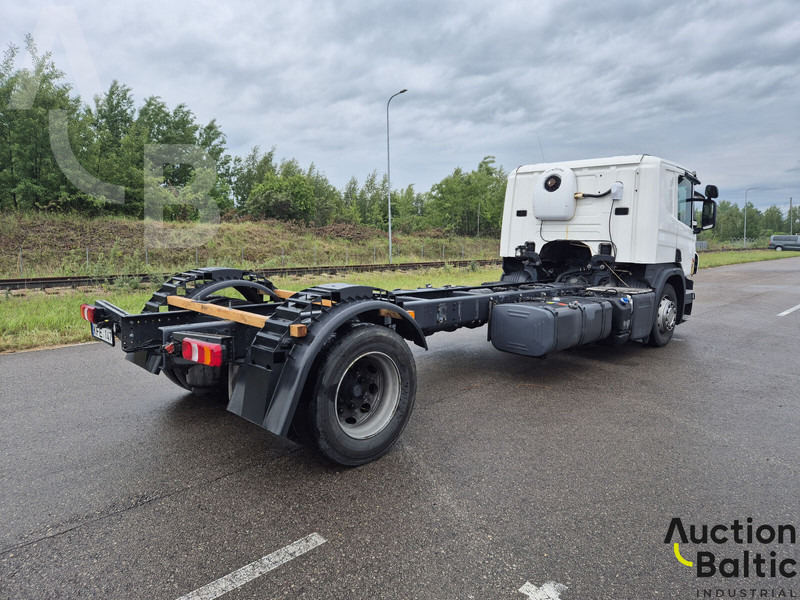 Scania P 450 - Φορτηγό σασί: φωτογραφία 3 Scania P 450 - Φορτηγό σασί: φωτογραφία 3
