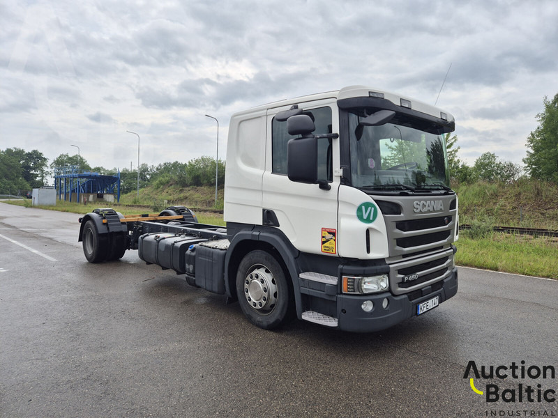 Scania P 450 - Φορτηγό σασί: φωτογραφία 1 Scania P 450 - Φορτηγό σασί: φωτογραφία 1