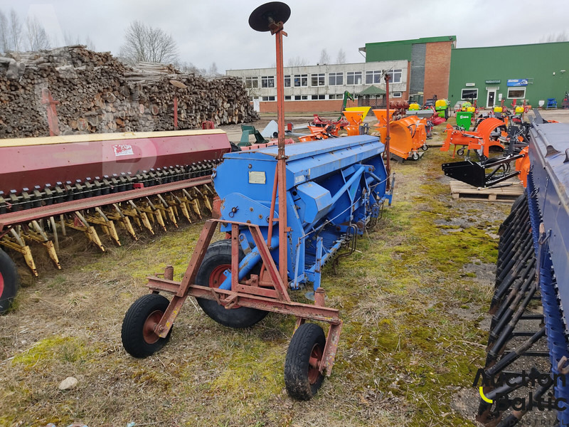 Stegsted 4M.33R - Μηχανήματα σποράς: φωτογραφία 4 Stegsted 4M.33R - Μηχανήματα σποράς: φωτογραφία 4