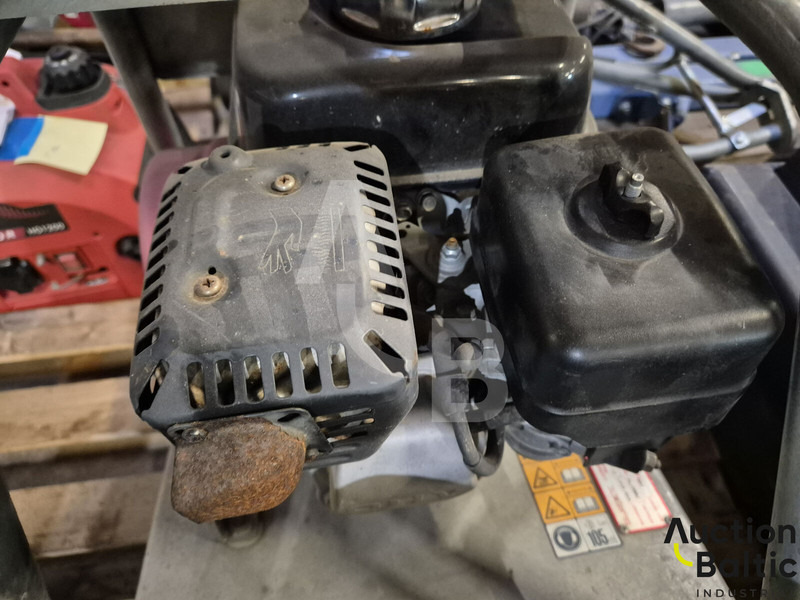 Swepac F.90A - Δονητική πλάκα: φωτογραφία 5 Swepac F.90A - Δονητική πλάκα: φωτογραφία 5