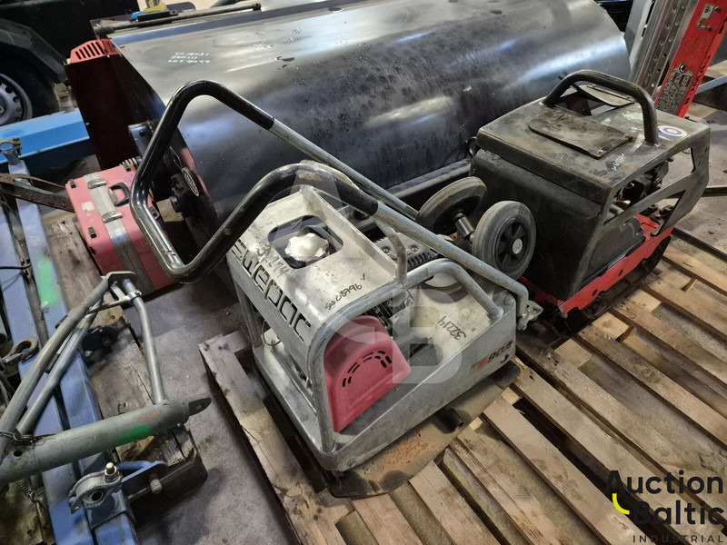 Swepac F.90A - Δονητική πλάκα: φωτογραφία 2 Swepac F.90A - Δονητική πλάκα: φωτογραφία 2