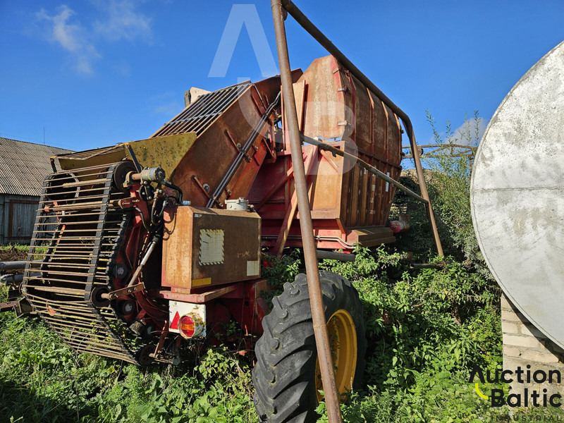 TIM Sugar beet harvester - Θεριζοαλωνιστική μηχανή: φωτογραφία 2 TIM Sugar beet harvester - Θεριζοαλωνιστική μηχανή: φωτογραφία 2