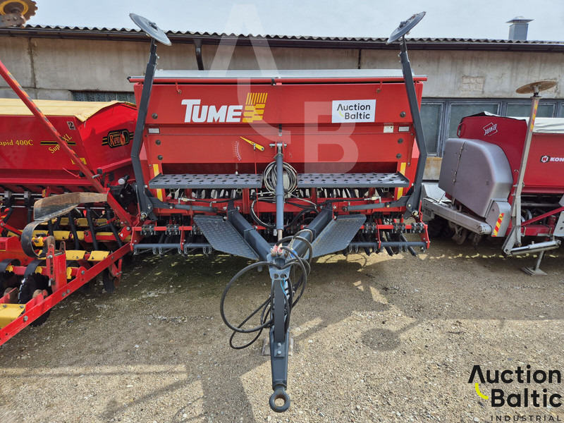 Tume Titan3000 - Μηχανήματα σποράς: φωτογραφία 2 Tume Titan3000 - Μηχανήματα σποράς: φωτογραφία 2