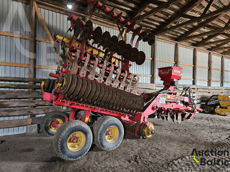 Vaderstad Carrier650 - Δισκοσβάρνα: φωτογραφία 3 Vaderstad Carrier650 - Δισκοσβάρνα: φωτογραφία 3
