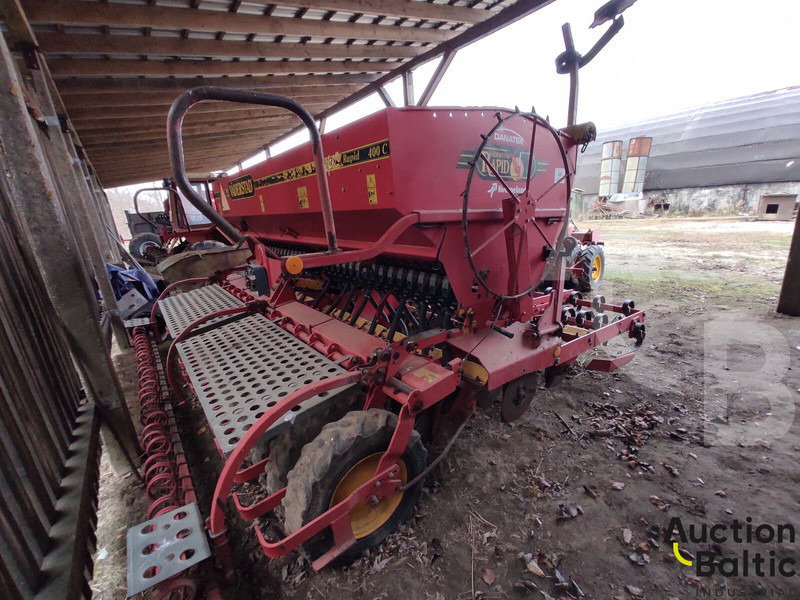 Vaderstad Rapid400C - Μηχανήματα σποράς: φωτογραφία 4 Vaderstad Rapid400C - Μηχανήματα σποράς: φωτογραφία 4