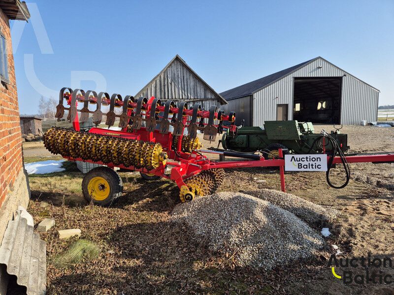 Vaderstad Rollex RX 620 - Φρεζοσβαρνα: φωτογραφία 5 Vaderstad Rollex RX 620 - Φρεζοσβαρνα: φωτογραφία 5