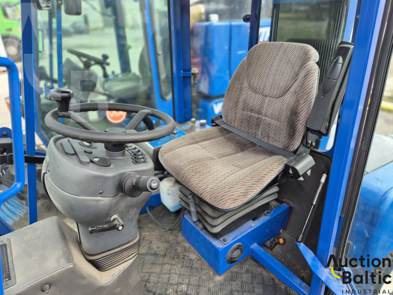 Vitra 2037 Economy - Σάρωθρο δρόμων: φωτογραφία 5 Vitra 2037 Economy - Σάρωθρο δρόμων: φωτογραφία 5