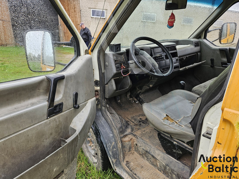 Volkswagen Transporter - Μικρό φορτηγό με καρότσα, Διπλοκάμπινο ελαφρύ επαγγελματικό: φωτογραφία 5 Volkswagen Transporter - Μικρό φορτηγό με καρότσα, Διπλοκάμπινο ελαφρύ επαγγελματικό: φωτογραφία 5