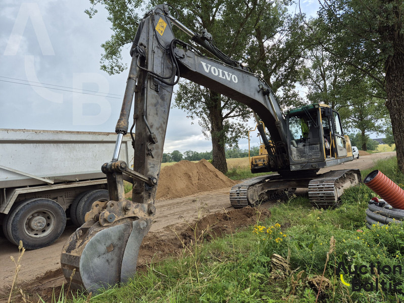 Volvo EC 210 C L - Ερπυστριοφόρος εκσκαφέας: φωτογραφία 2 Volvo EC 210 C L - Ερπυστριοφόρος εκσκαφέας: φωτογραφία 2