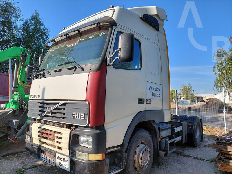Volvo FH12 - Τράκτορας: φωτογραφία 1 Volvo FH12 - Τράκτορας: φωτογραφία 1