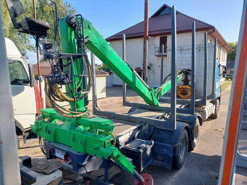 Volvo FH12 - Φορτηγό ξυλείας: φωτογραφία 3 Volvo FH12 - Φορτηγό ξυλείας: φωτογραφία 3