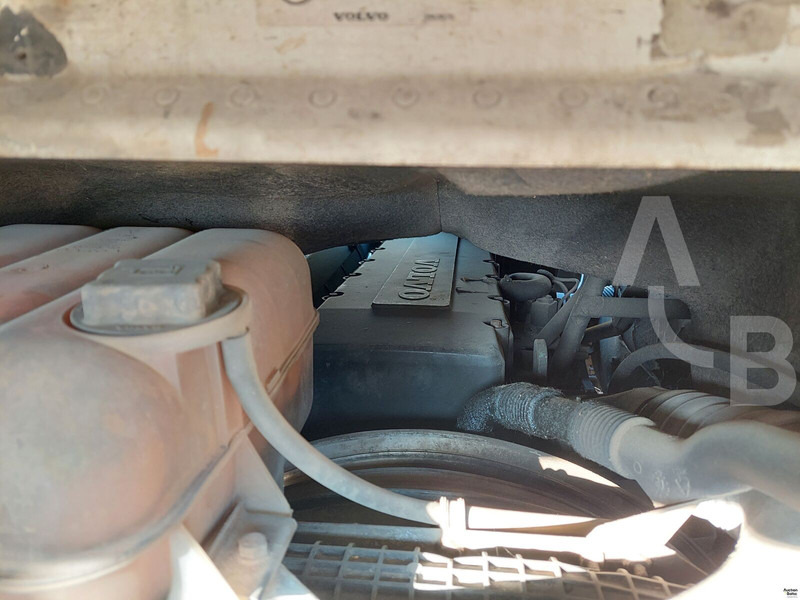 Volvo FH12 - Τράκτορας: φωτογραφία 5 Volvo FH12 - Τράκτορας: φωτογραφία 5