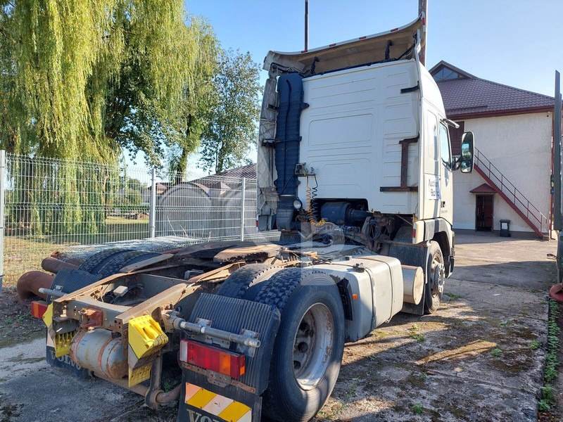 Volvo FH12 - Τράκτορας: φωτογραφία 3 Volvo FH12 - Τράκτορας: φωτογραφία 3