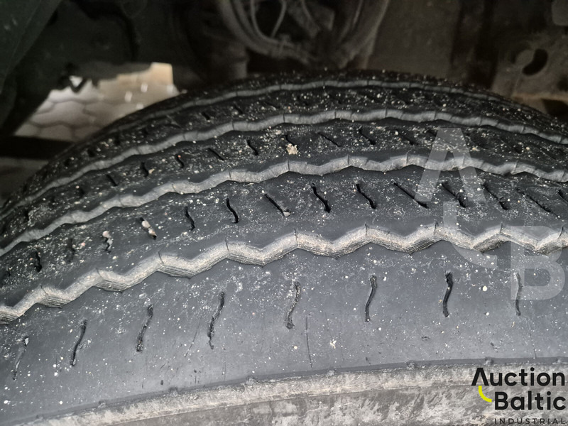 Φορτηγό κόφα Volvo FL240: φωτογραφία 15