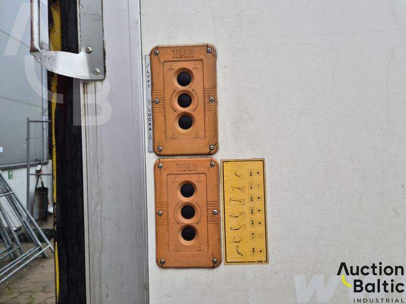 Φορτηγό κόφα Volvo FL240: φωτογραφία 12