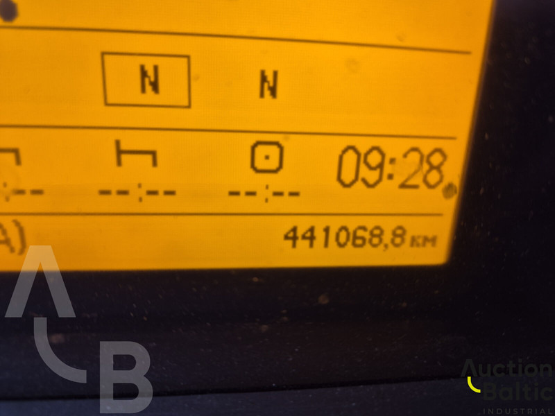 Φορτηγό κόφα Volvo FL240: φωτογραφία 9