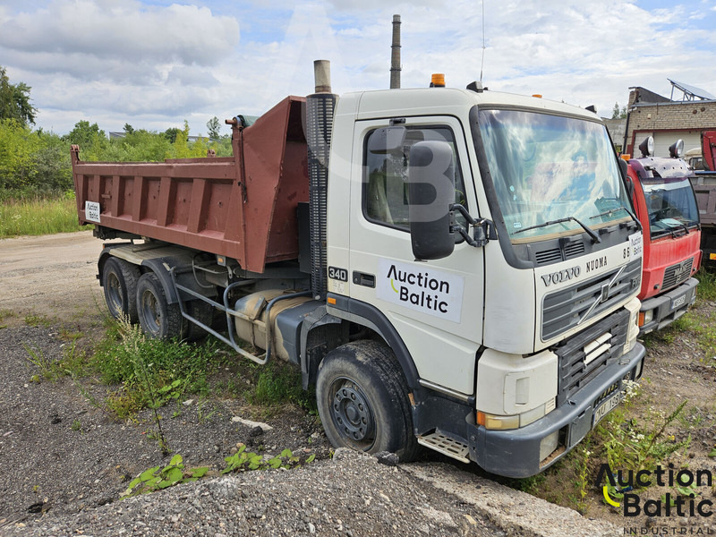 Volvo FM12 - Φορτηγό ανατρεπόμενο: φωτογραφία 2 Volvo FM12 - Φορτηγό ανατρεπόμενο: φωτογραφία 2