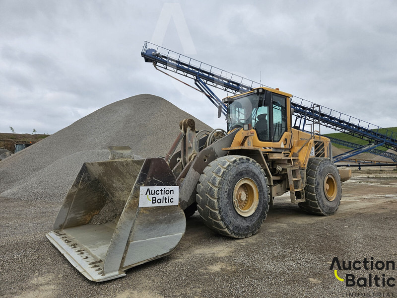 Volvo L 180 F - Ελαστιχοφόρος φορτωτής: φωτογραφία 2 Volvo L 180 F - Ελαστιχοφόρος φορτωτής: φωτογραφία 2