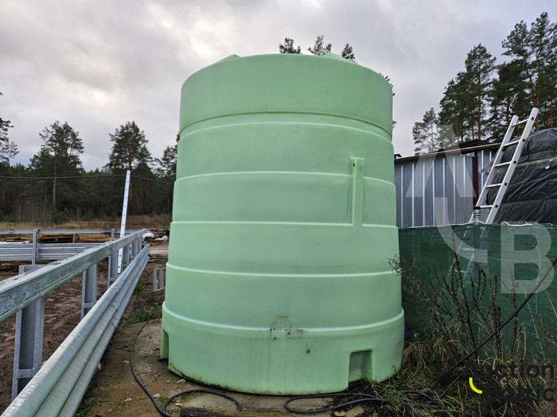 WATER tank - Φορτηγό βυτιοφόρο: φωτογραφία 1 WATER tank - Φορτηγό βυτιοφόρο: φωτογραφία 1