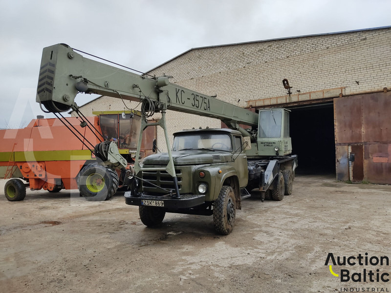 ZIL 133 - Γερανός παντός εδάφους: φωτογραφία 1 ZIL 133 - Γερανός παντός εδάφους: φωτογραφία 1