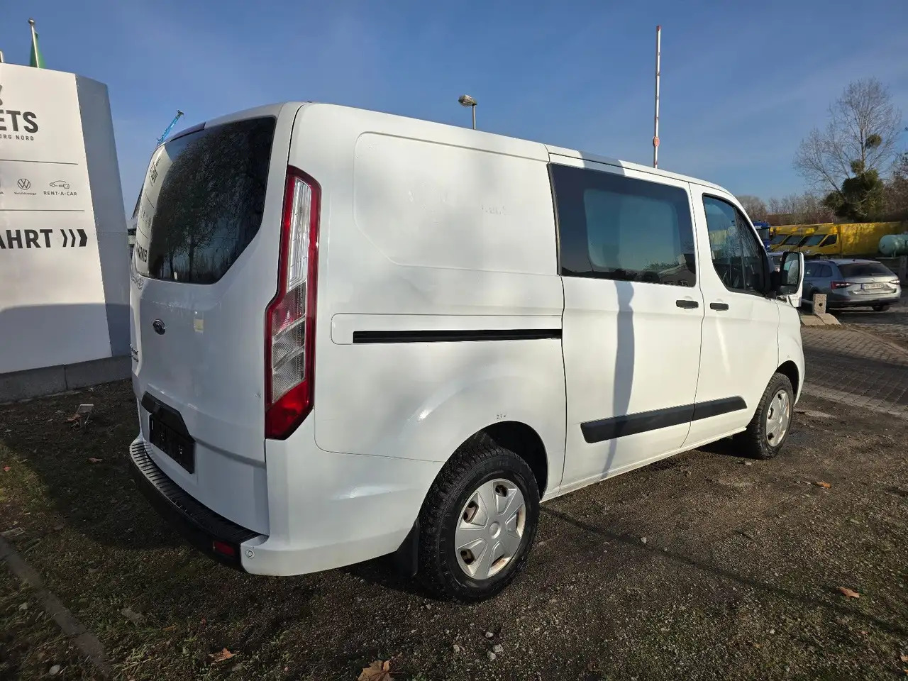 Ford Transit Custom Kasten 280 L1 Trend - Βαν: φωτογραφία 3 Ford Transit Custom Kasten 280 L1 Trend - Βαν: φωτογραφία 3