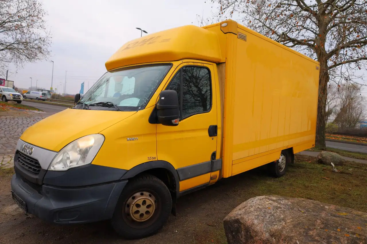Iveco Daily/ Regalsystem/Luftfeder/1. Hand - Επαγγελματικό αυτοκίνητο κόφα: φωτογραφία 2 Iveco Daily/ Regalsystem/Luftfeder/1. Hand - Επαγγελματικό αυτοκίνητο κόφα: φωτογραφία 2