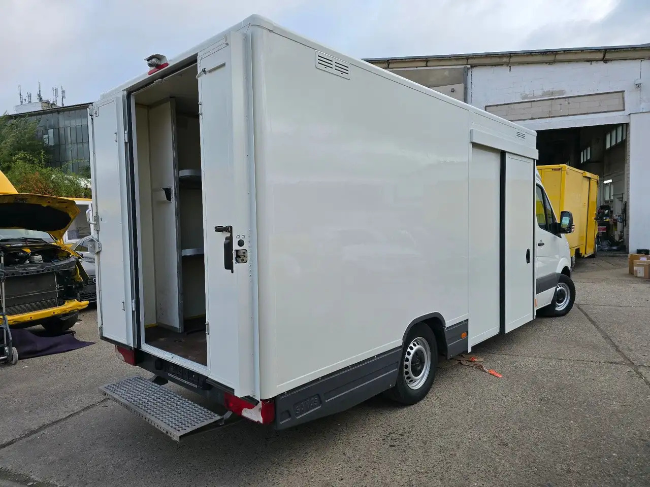 Mercedes-Benz Sprinter/Koffer/Regalsystem/ EU5/ 1. Hand - Επαγγελματικό αυτοκίνητο κόφα: φωτογραφία 5 Mercedes-Benz Sprinter/Koffer/Regalsystem/ EU5/ 1. Hand - Επαγγελματικό αυτοκίνητο κόφα: φωτογραφία 5