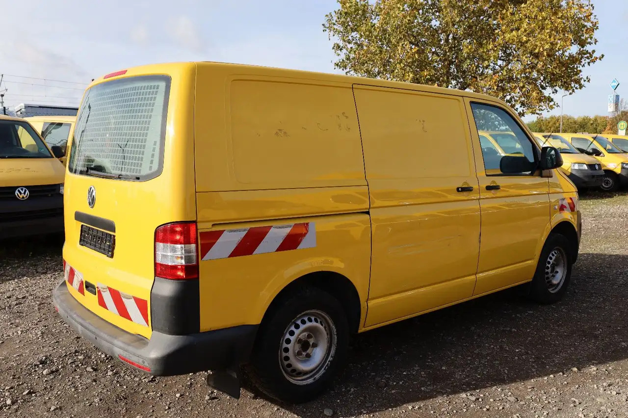 Volkswagen T5 Transporter/ 2.0 TDI/EU5/Werkstatt - Βαν: φωτογραφία 4 Volkswagen T5 Transporter/ 2.0 TDI/EU5/Werkstatt - Βαν: φωτογραφία 4