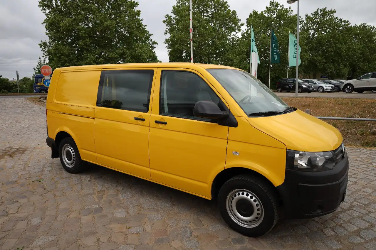 Volkswagen T5 lang Transporter Kasten-Kombi 2.0 TDI/EU5 - Βαν: φωτογραφία 4 Volkswagen T5 lang Transporter Kasten-Kombi 2.0 TDI/EU5 - Βαν: φωτογραφία 4