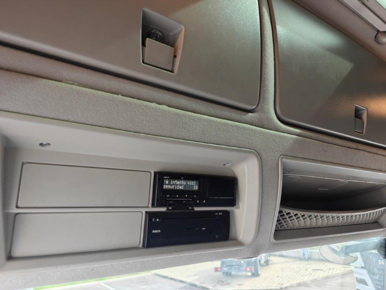 Μίσθωση IVECO Stralis AS440S46T/PLNG Intarder Klima Luftfeder ZV IVECO Stralis AS440S46T/PLNG Intarder Klima Luftfeder ZV: φωτογραφία 14 Μίσθωση IVECO Stralis AS440S46T/PLNG Intarder Klima Luftfeder ZV IVECO Stralis AS440S46T/PLNG Intarder Klima Luftfeder ZV: φωτογραφία 14